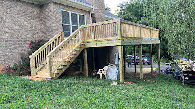 Elevated Stairs deck in nashville